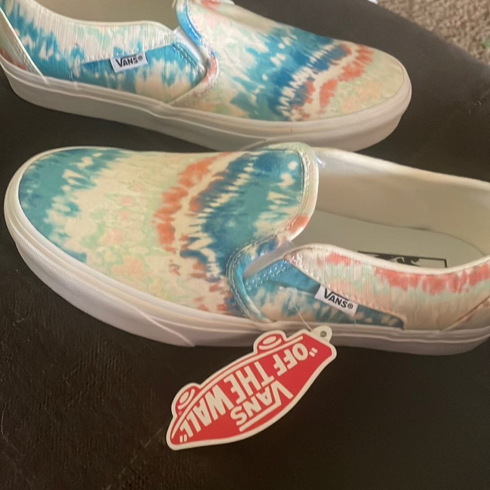 Women’s Tie Dye Vans